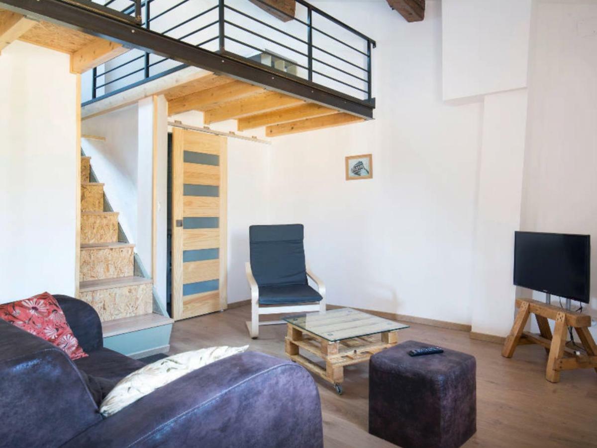 Апартаменты Duplex Sous Les Toits Palau-del-Vidre Экстерьер фото